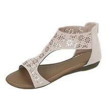 Crazy Daisies Summer Sandals -color: Cream, Size: 6