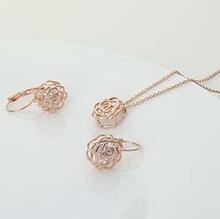 Rose Is A Rose Pendant And Chain 18kt Rose With 2ct Cz Bonus Free Earrings In White Yellow And Rose K290-13534231953443