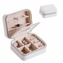 Cool Jewels A Palm Sized Compact Jewelry Box - Color: Cream K290-14702428913699