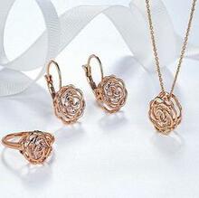Rose Is A Rose Set Of Ring,earrings And Pendant With Chain In 18kt Rose Crystals In White Yellow An