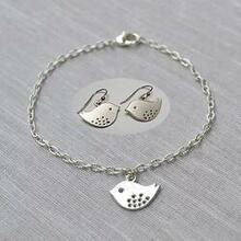 Set Of Spring Has Sprung Bracelet And Earrings - Color: White Gold