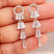 Kayli Chandelier Earrings With Slender Crystal Baguettes - Style: Silver K290-5971254935587