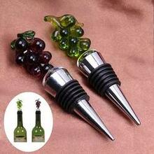 Hearty Wines Pair Of Wine Stoppers For Wine Lovers - Design: Glass Grapes Red & Green K290-9401774021