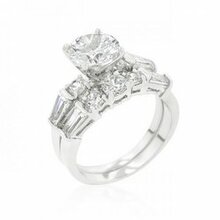 Engagement Set With Large Center Stone (size: 05) (pack Of 1 Ea)