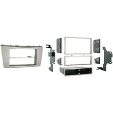 Metra 2007-2011 Toyota Camry And Camry Hybrid Single Or Double-din Installation Kit (pack Of 1 Ea)