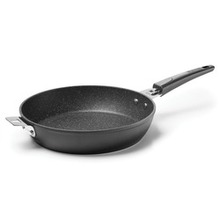 The Rock By Starfrit The Rock By Starfrit 11-inch Fry Pan And Round Dish With T-lock Detachable Han